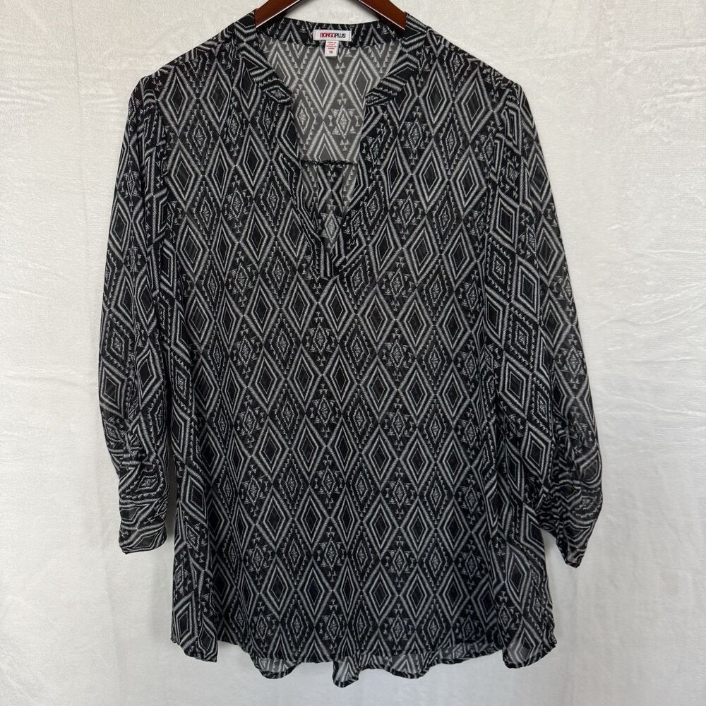 Bongo Plus Womens Tribal Geometric Print Roll Tab Boho Chic Flowy Top 1X